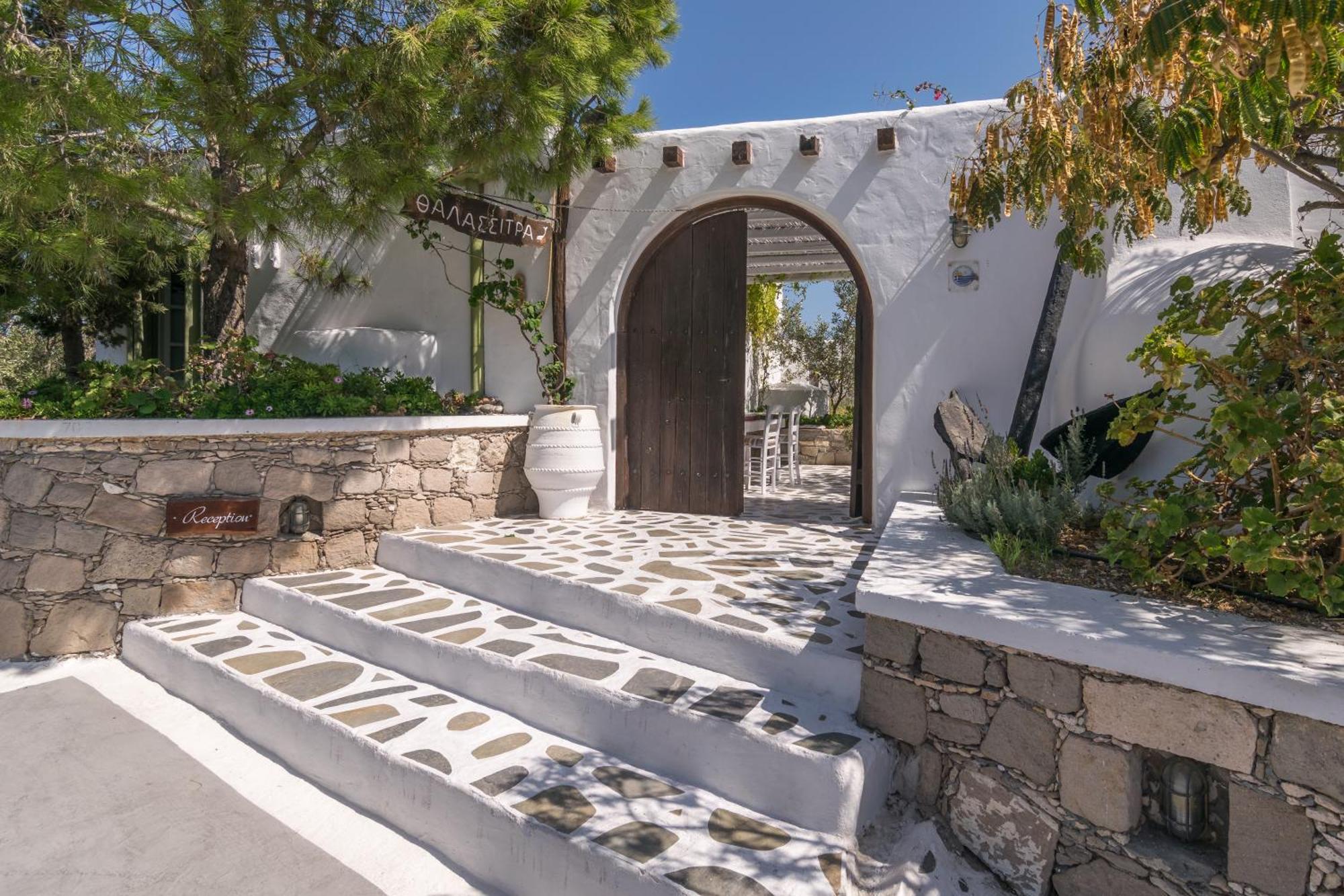 Thalassitra Village Hotel Adamantas Eksteriør billede